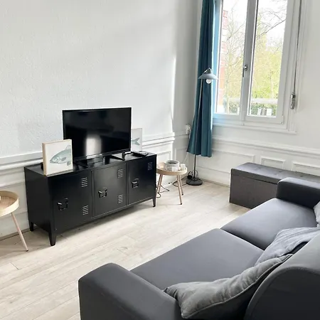 Le Saint Pierre Apartment Calais Exterior photo