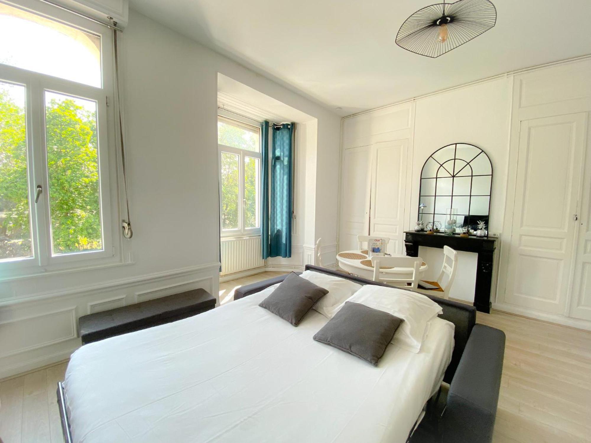 Le Saint Pierre Apartment Calais